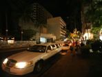 Stylov odjezd z hotelu Waikiki Joy, O'ahu, Hawaii